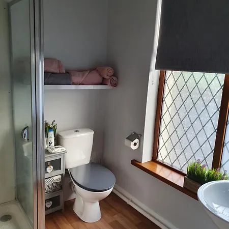 Hillcrest House Bed & Breakfast